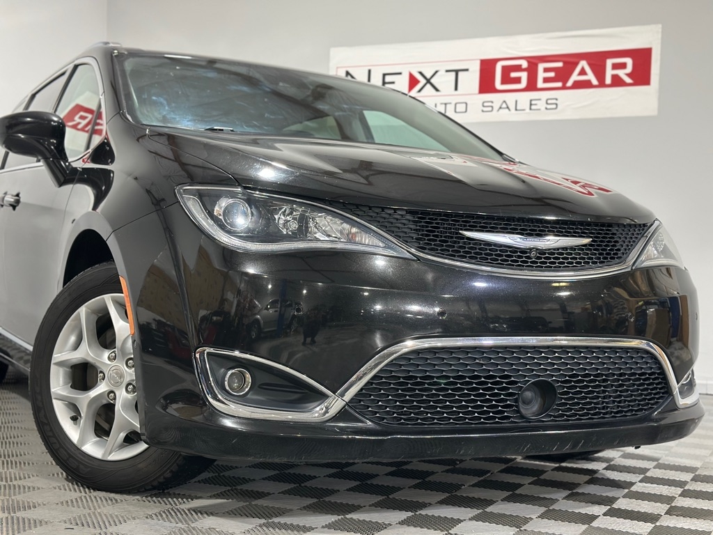 Chrysler Pacifica Touring-L Plus 2017