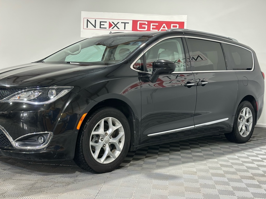 Chrysler Pacifica Touring-L Plus 2017