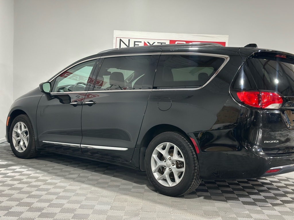 Chrysler Pacifica Touring-L Plus 2017