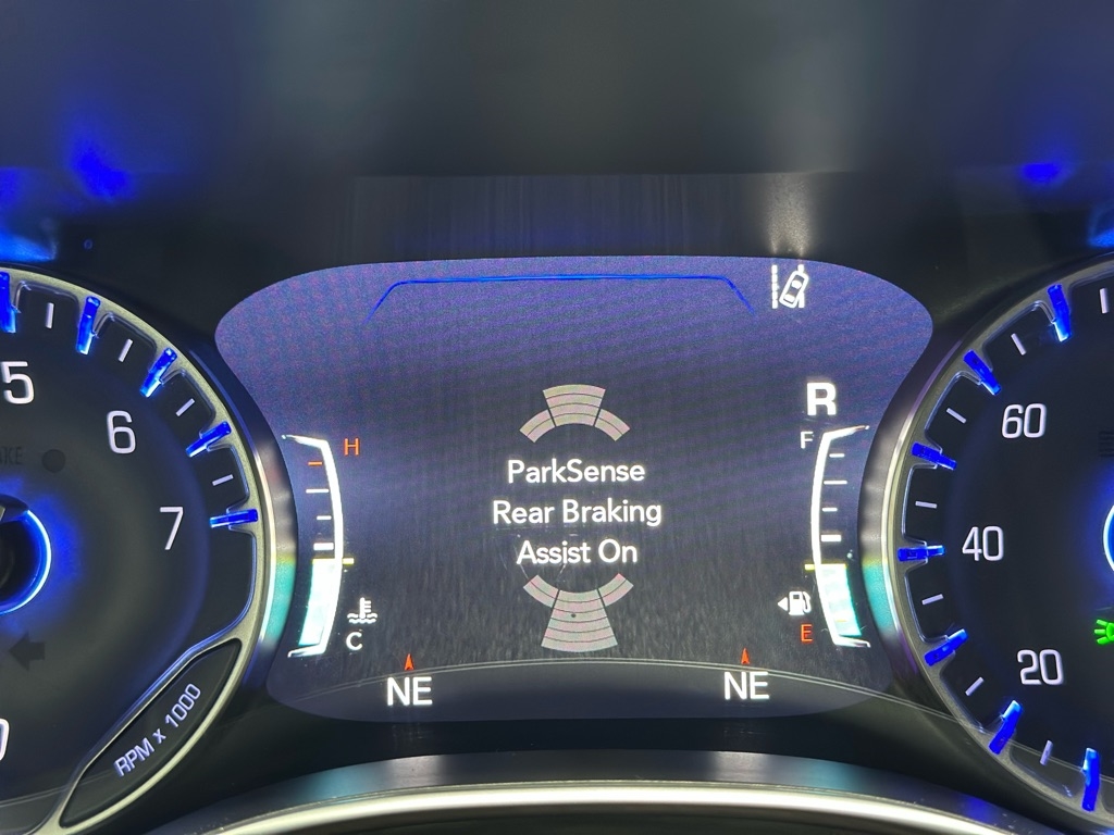 Chrysler Pacifica Touring-L Plus 2017