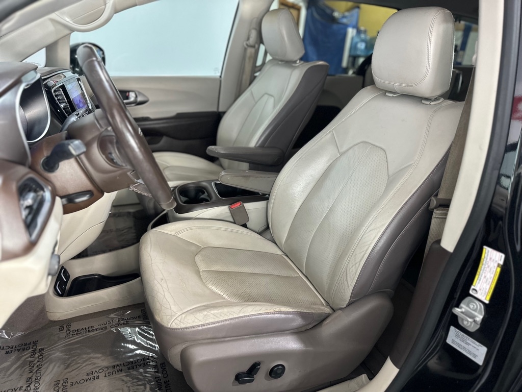 Chrysler Pacifica Touring-L Plus 2017