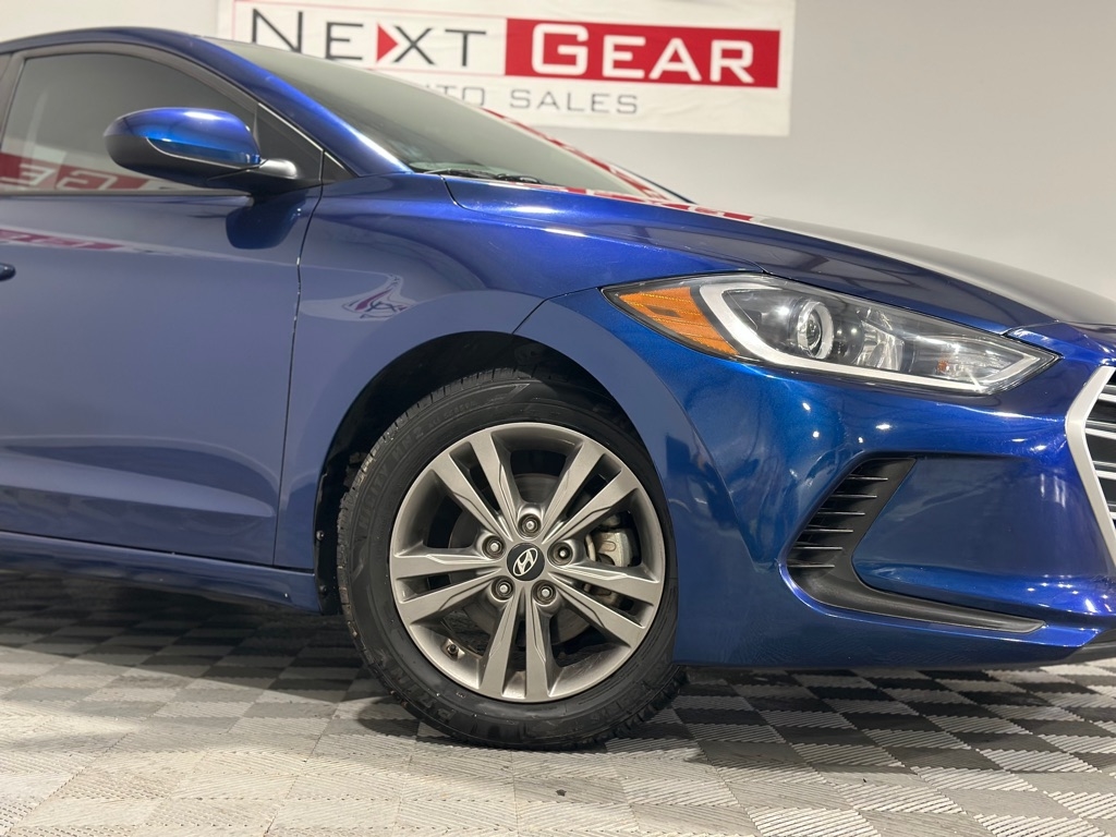Hyundai Elantra SE 2017
