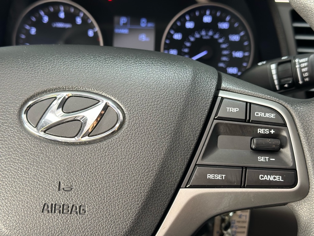 Hyundai Elantra SE 2017