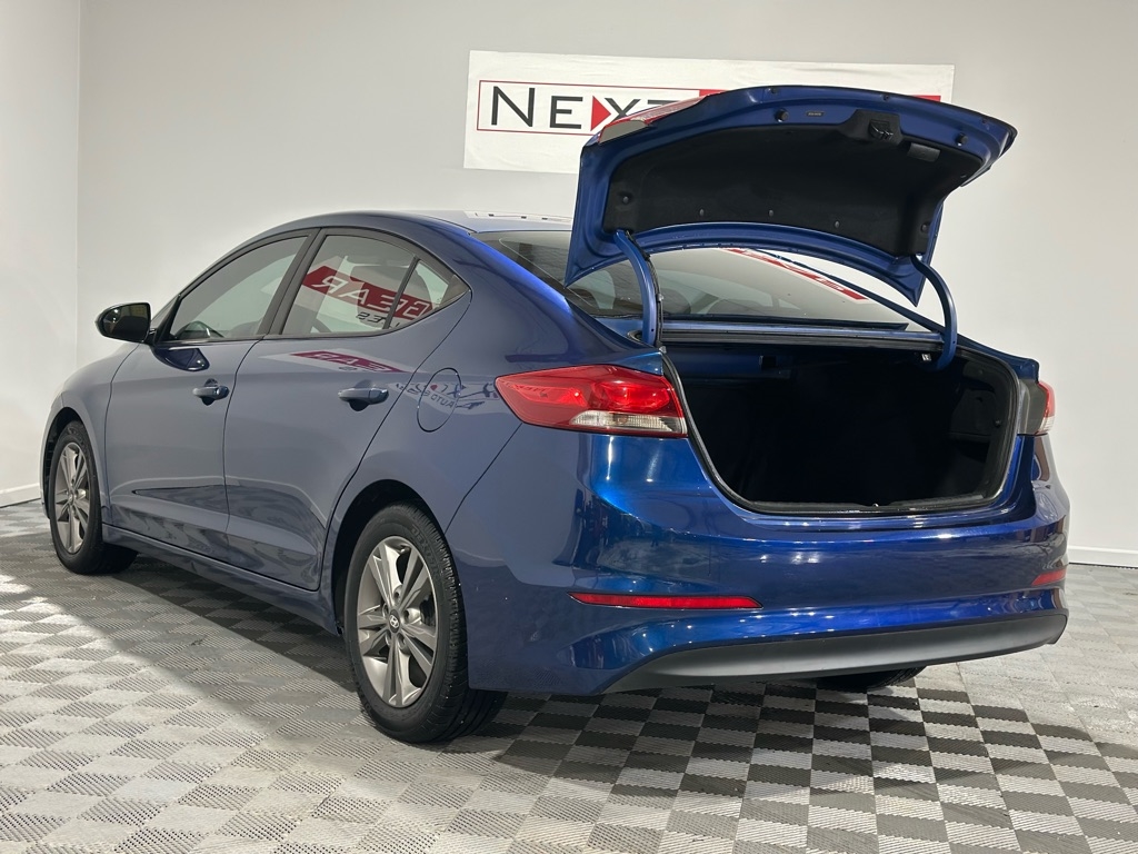 Hyundai Elantra SE 2017