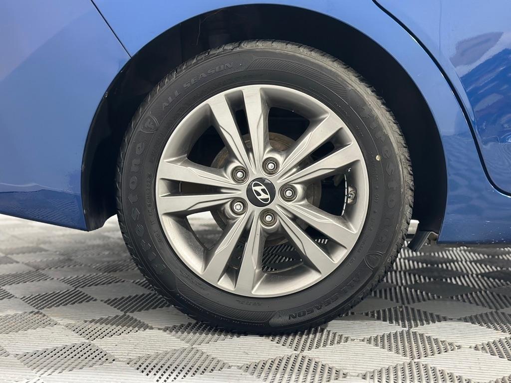 Hyundai Elantra SE 2017