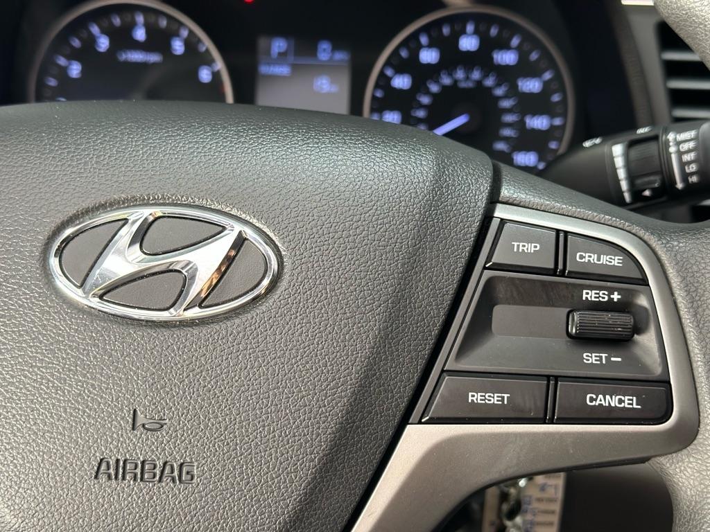 Hyundai Elantra SE 2017