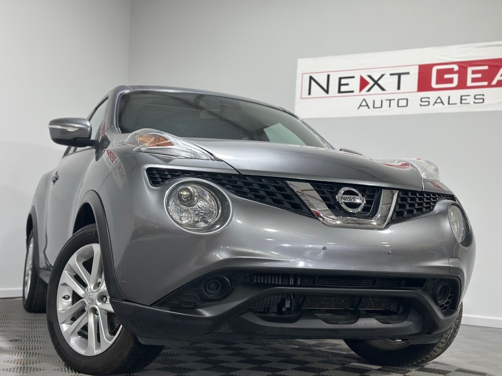 Nissan Juke S FWD 2015