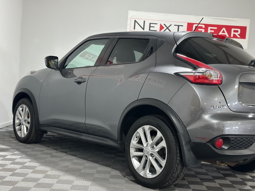 Nissan Juke S FWD 2015