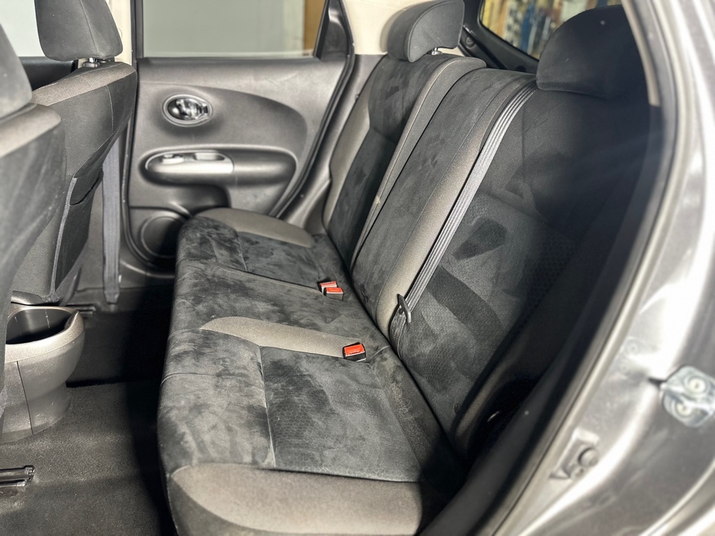 Nissan Juke S FWD 2015