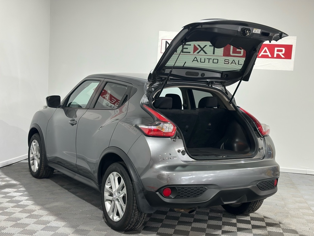 Nissan Juke S FWD 2015