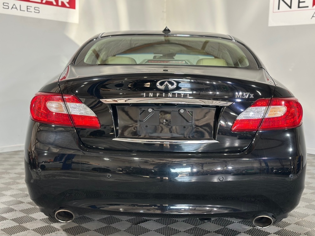 Infiniti M 37x 2013