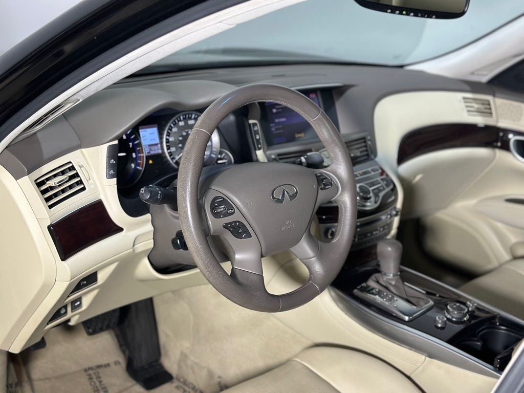 Infiniti M 37x 2013