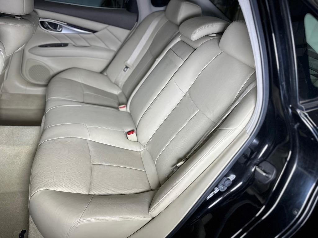 Infiniti M 37x 2013