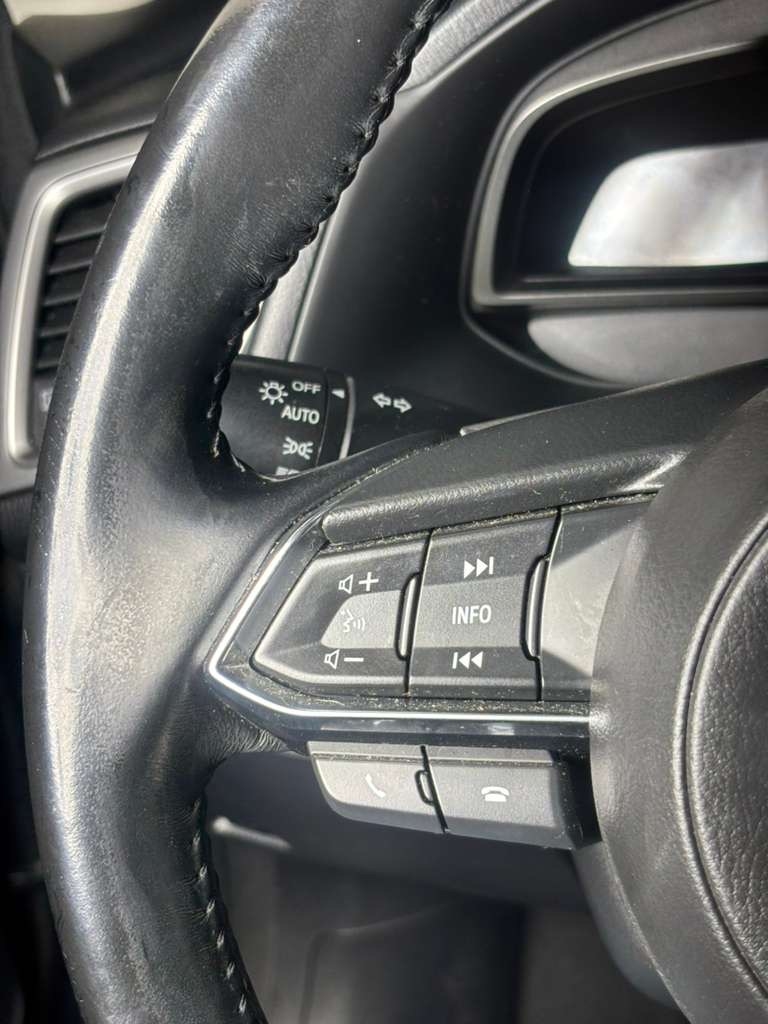 Mazda MAZDA3 s Touring AT 4-Door 2018