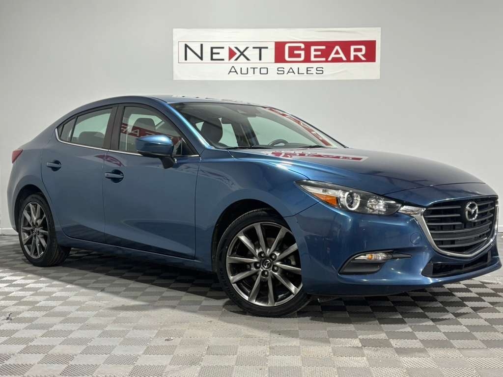 2018 Mazda MAZDA3 s Touring AT 4-Door