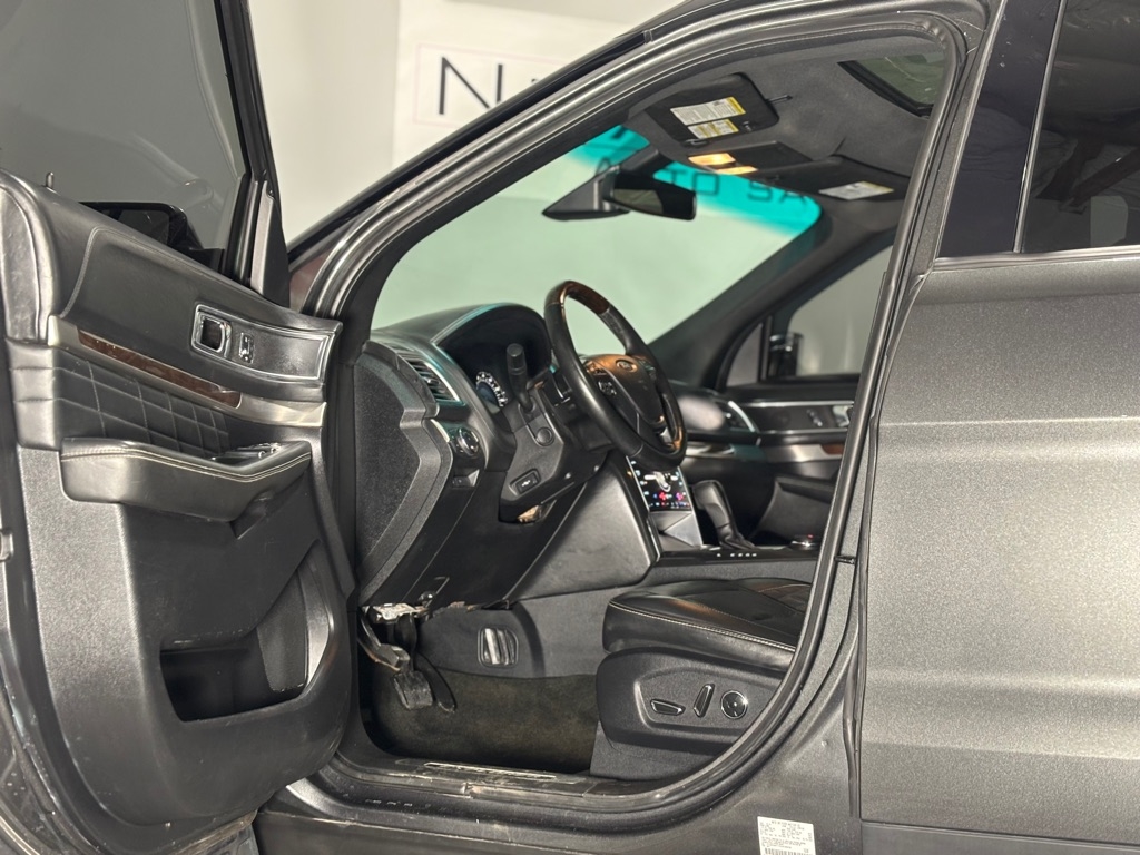 Ford Explorer Platinum AWD 2016