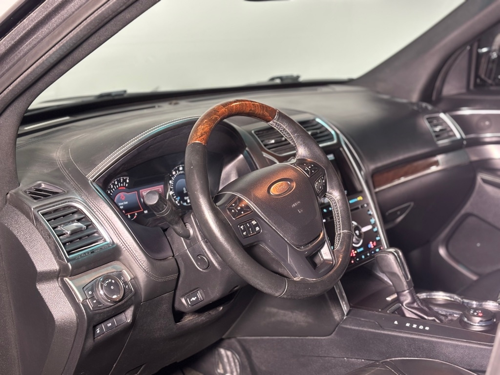 Ford Explorer Platinum AWD 2016