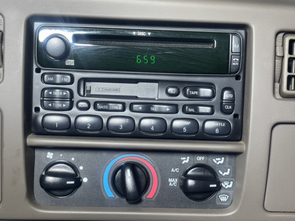 Ford Excursion Limited 4WD 2000