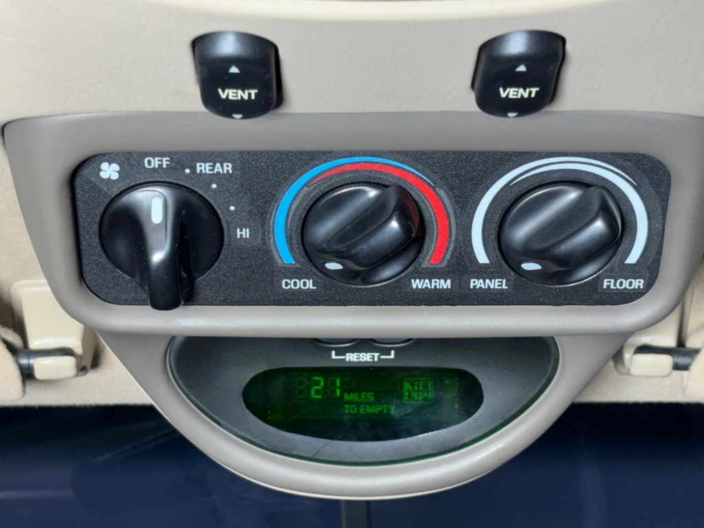 Ford Excursion Limited 4WD 2000