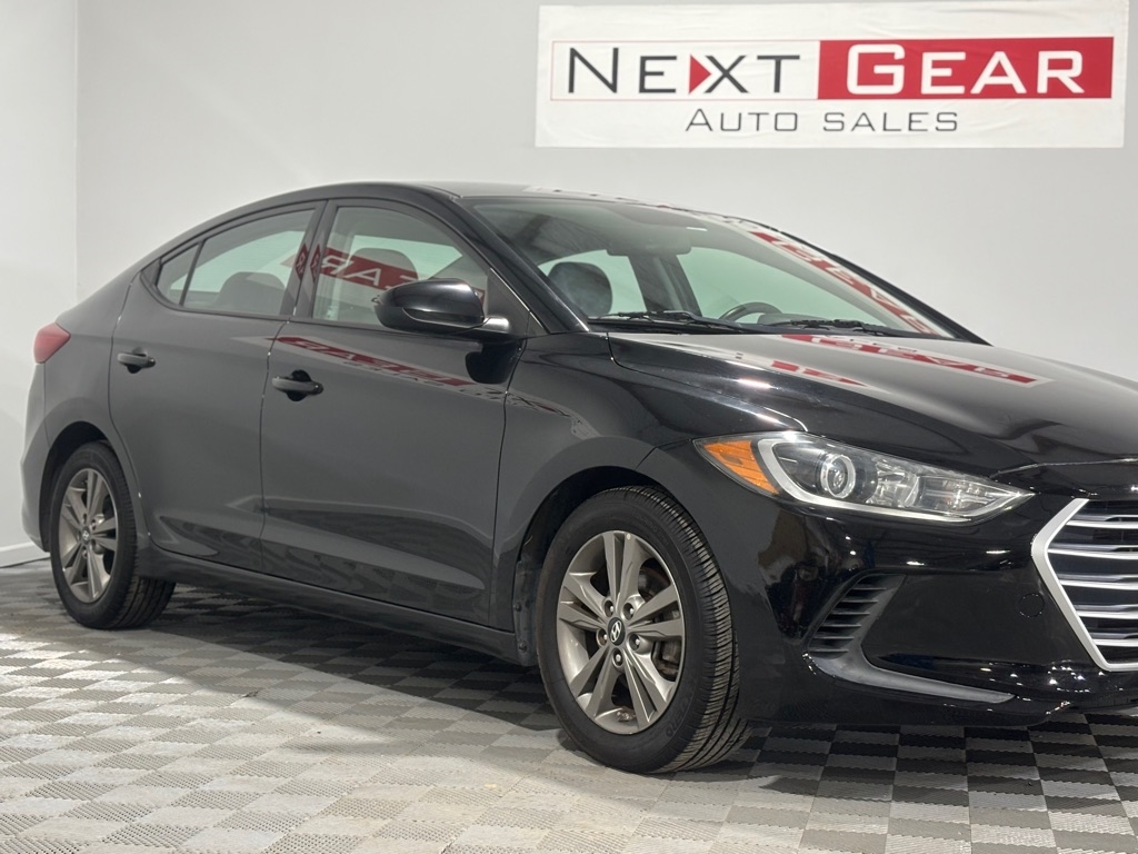 Hyundai Elantra Value Edition 6A 2017