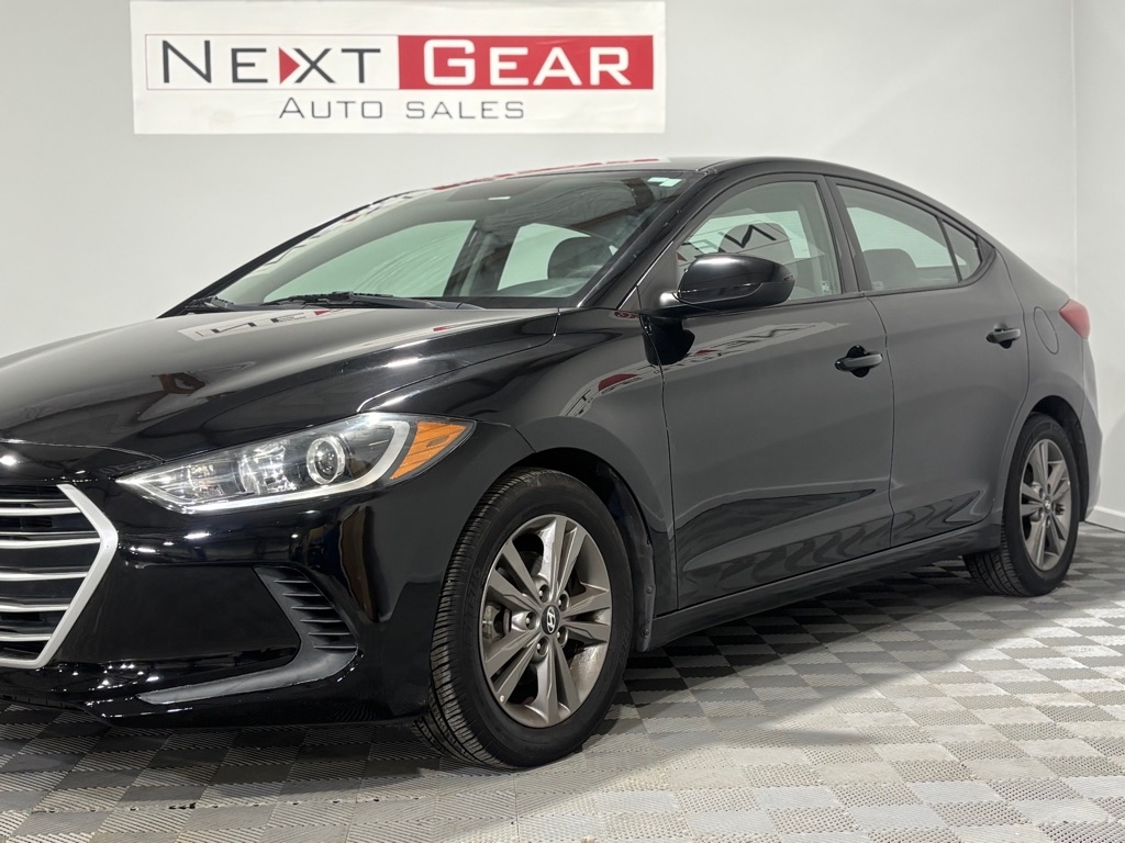 Hyundai Elantra Value Edition 6A 2017