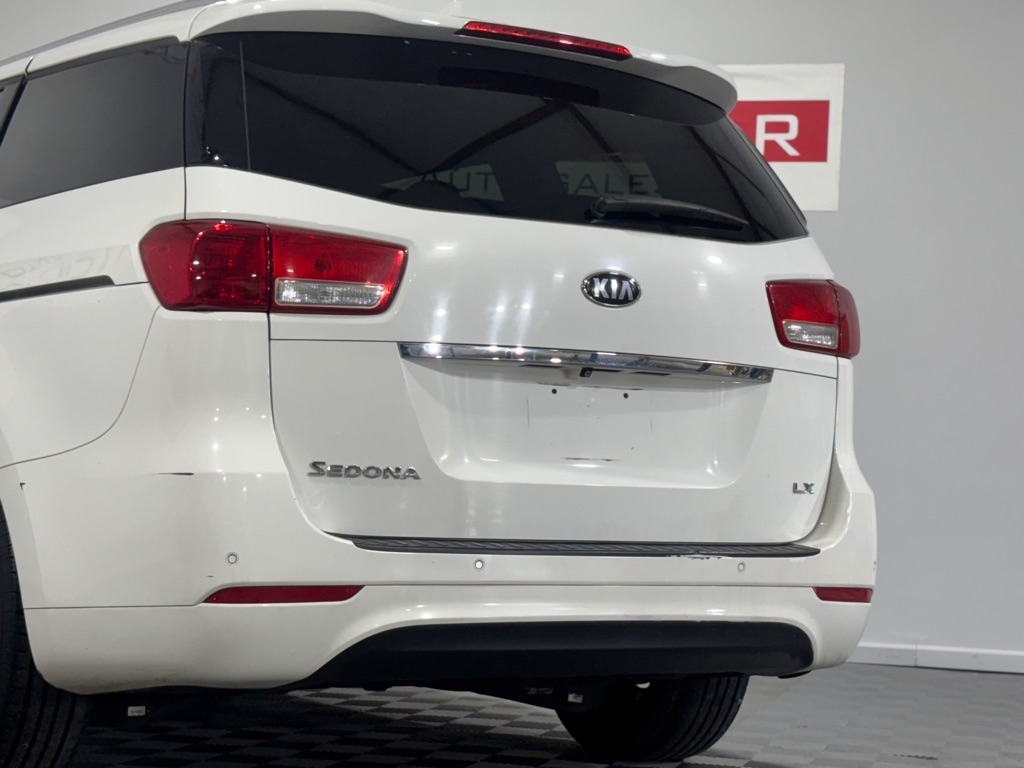 Kia Sedona LX 2016