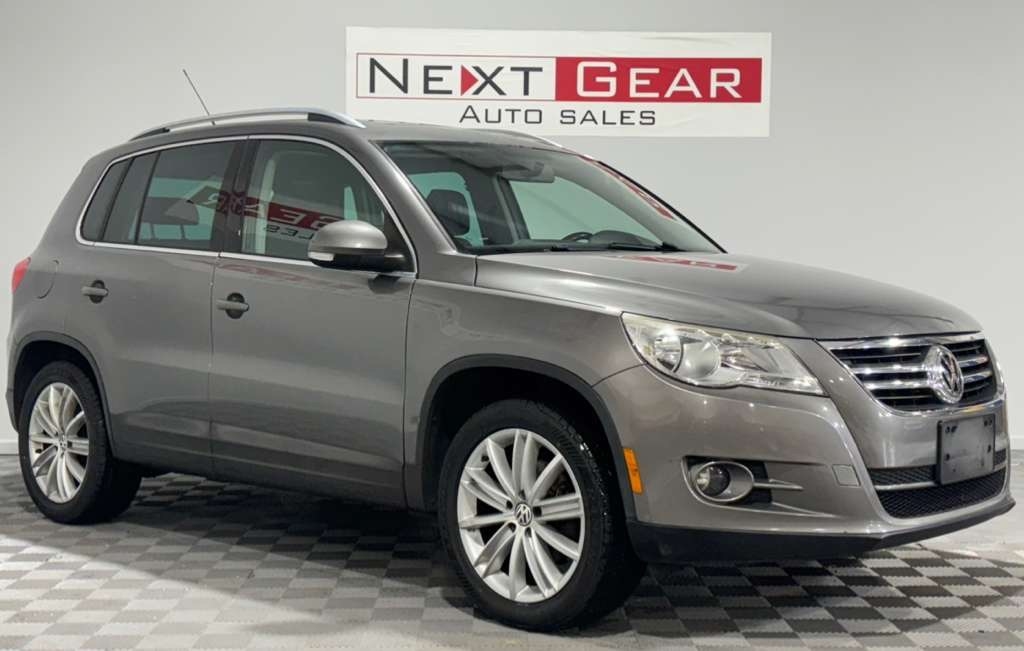 Volkswagen Tiguan S 4Motion 2011