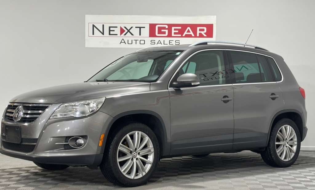 Volkswagen Tiguan S 4Motion 2011