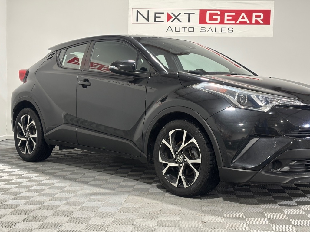 Toyota C-HR XLE 2018