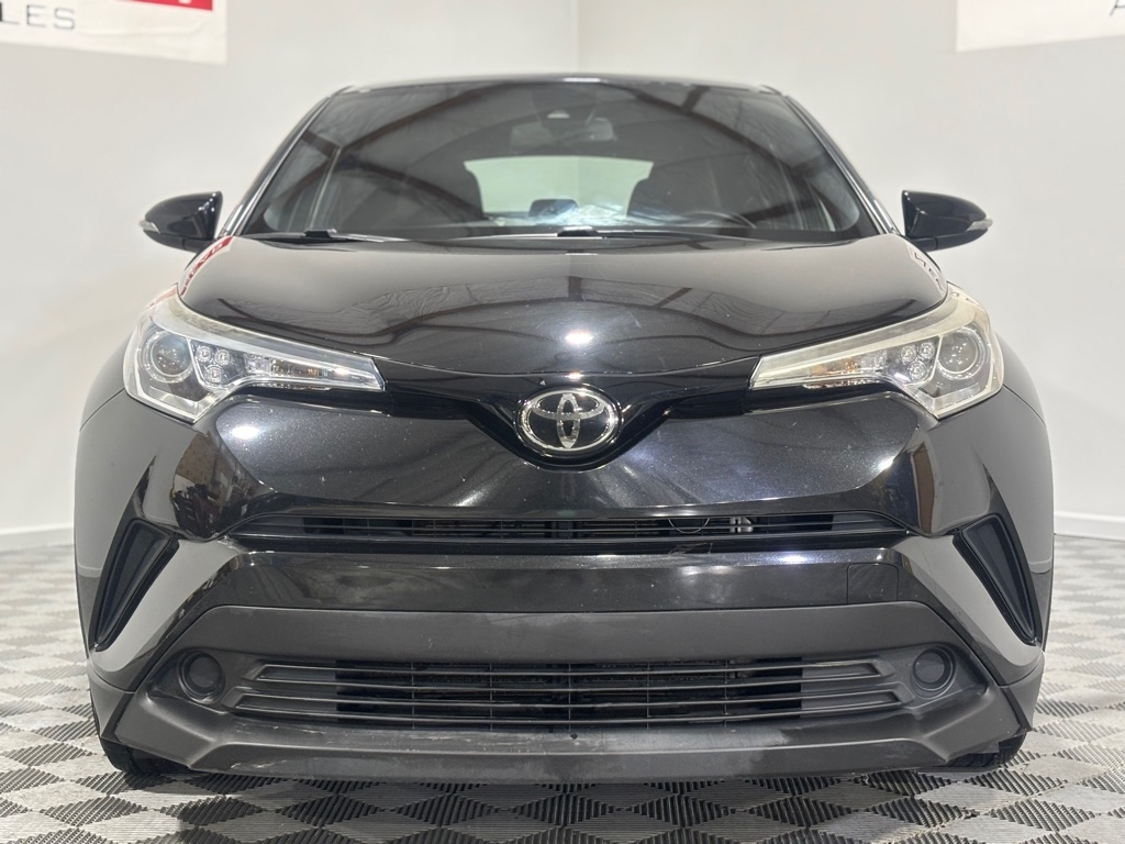 Toyota C-HR XLE 2018
