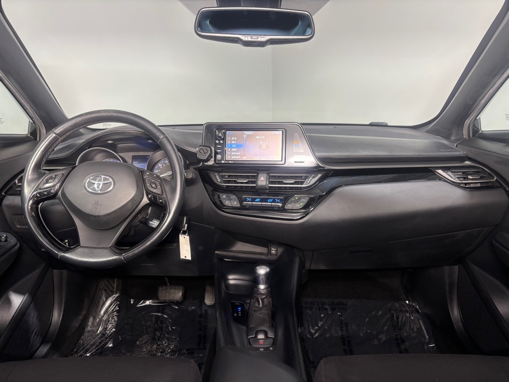 Toyota C-HR XLE 2018