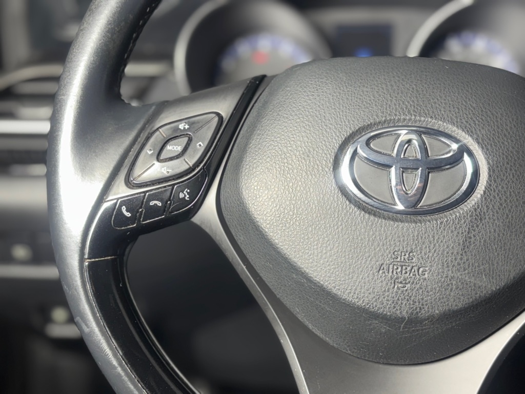 Toyota C-HR XLE 2018