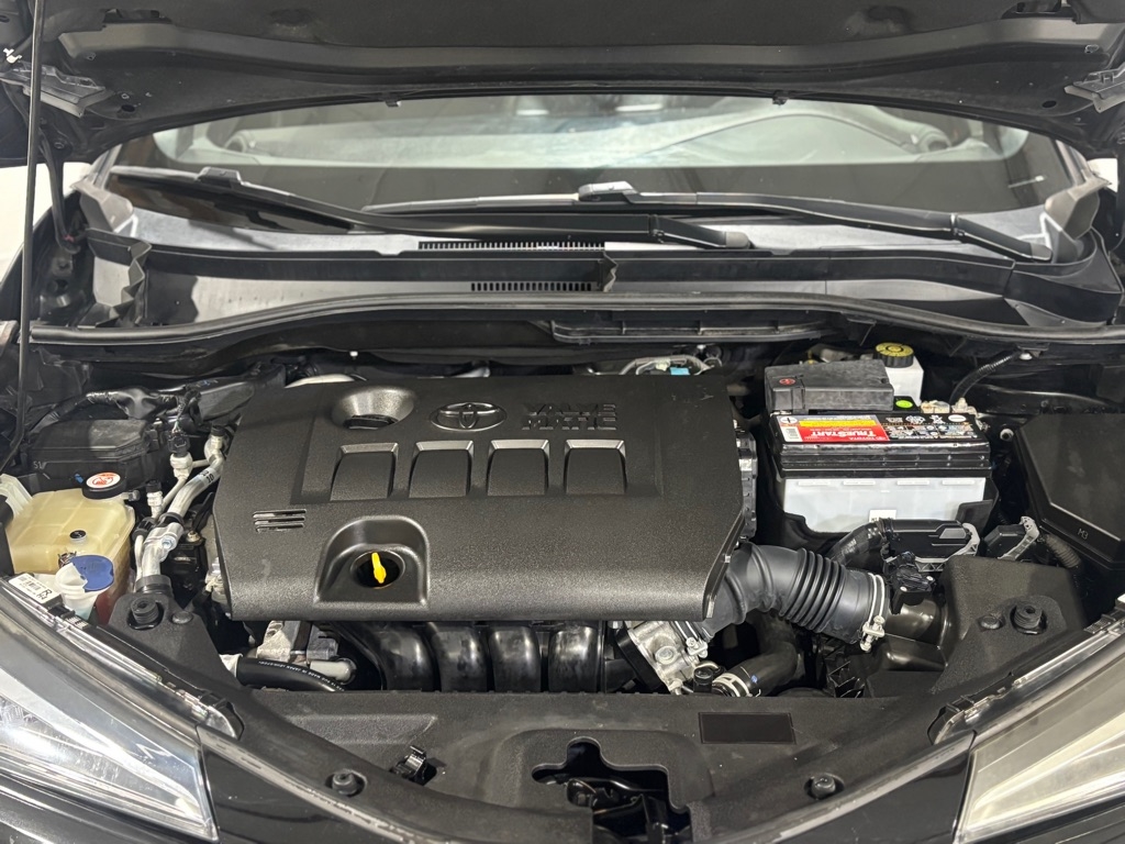 Toyota C-HR XLE 2018