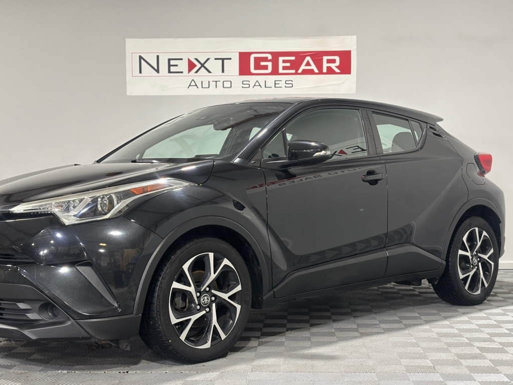 Toyota C-HR XLE 2018