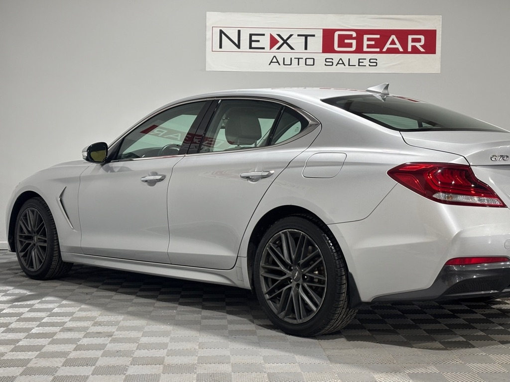Genesis G70 2.0T Advanced 2019