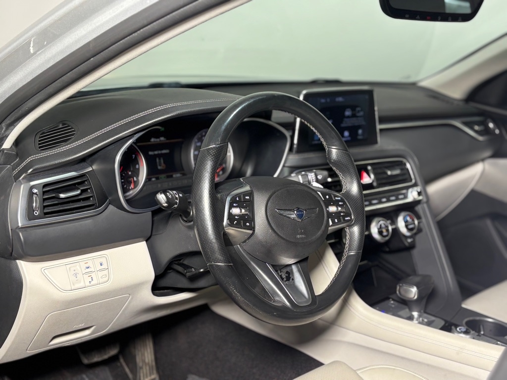 Genesis G70 2.0T Advanced 2019