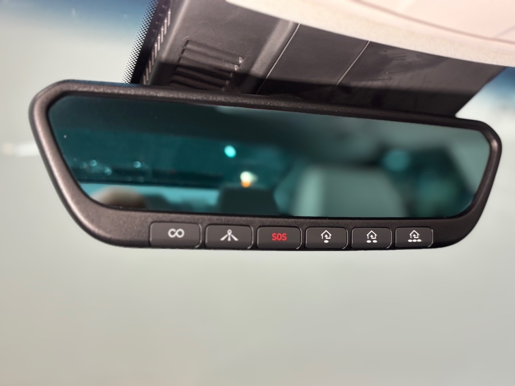 Genesis G70 2.0T Advanced 2019