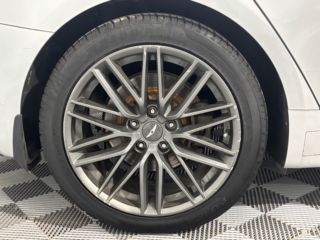 Genesis G70 2.0T Advanced 2019