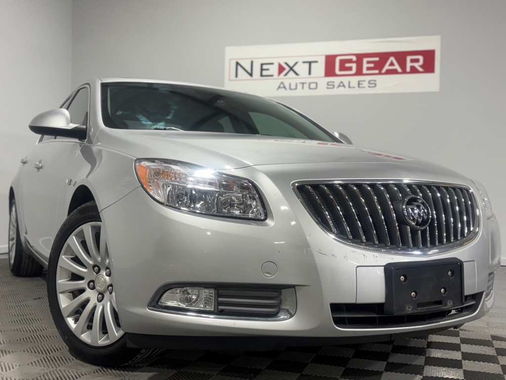 Buick Regal CXL - 2XL 2011