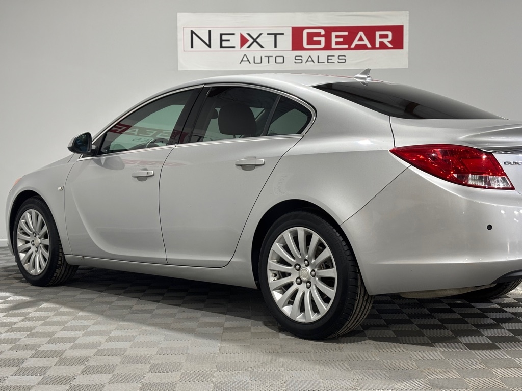 Buick Regal CXL - 2XL 2011