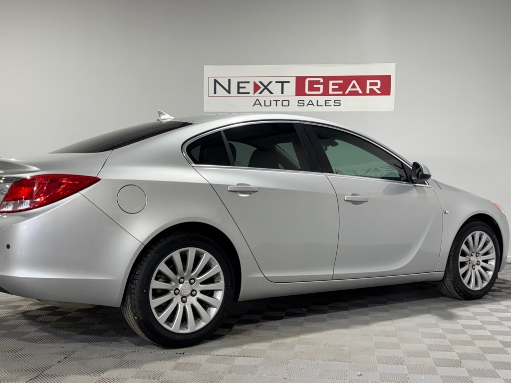 Buick Regal CXL - 2XL 2011