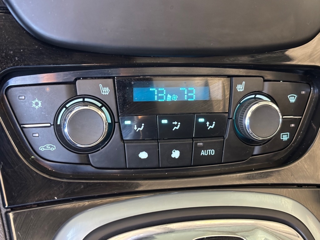 Buick Regal CXL - 2XL 2011