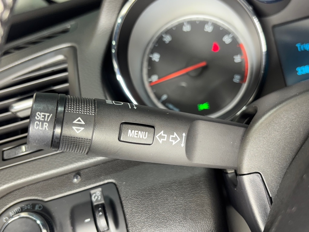 Buick Regal CXL - 2XL 2011