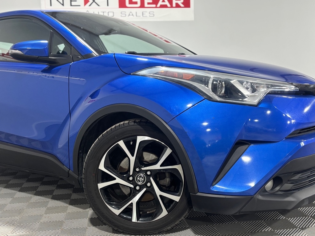 Toyota C-HR XLE 2018