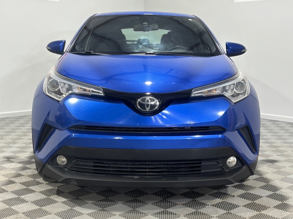 Toyota C-HR XLE 2018