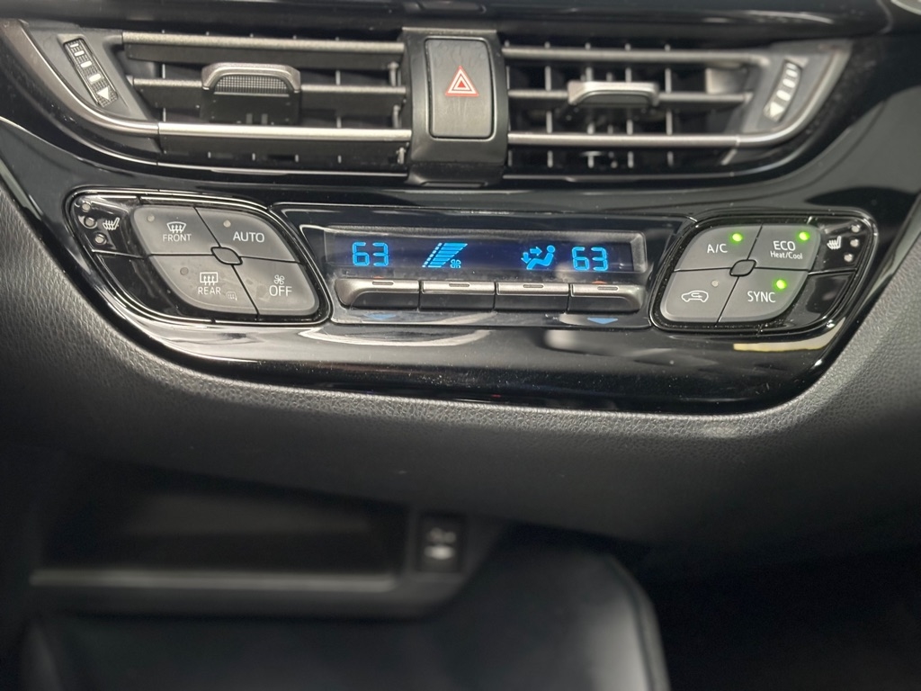 Toyota C-HR XLE 2018