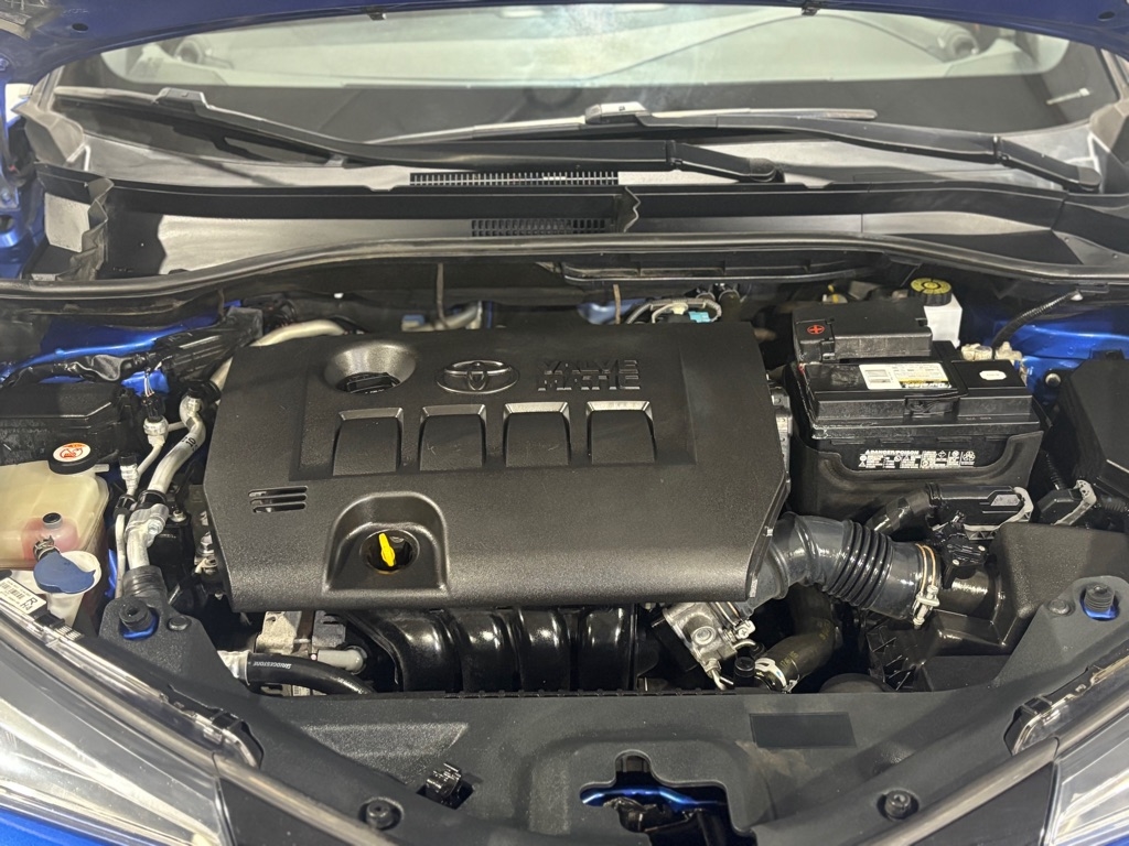 Toyota C-HR XLE 2018