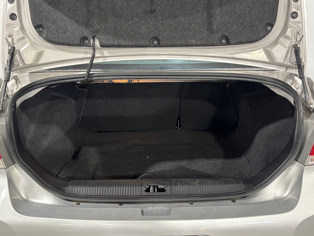 Ford Focus SE Sedan 2010