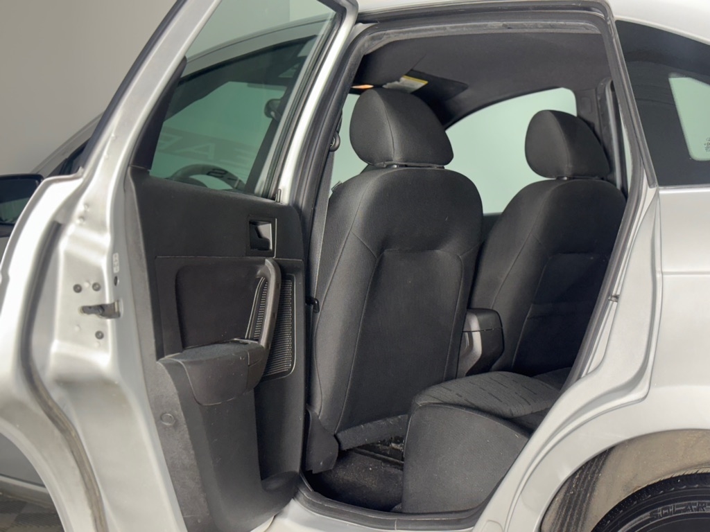 Ford Focus SE Sedan 2010