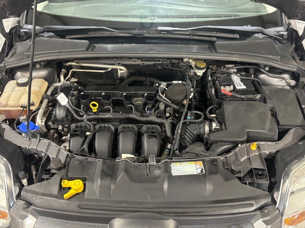 Ford Focus SE Sedan 2012